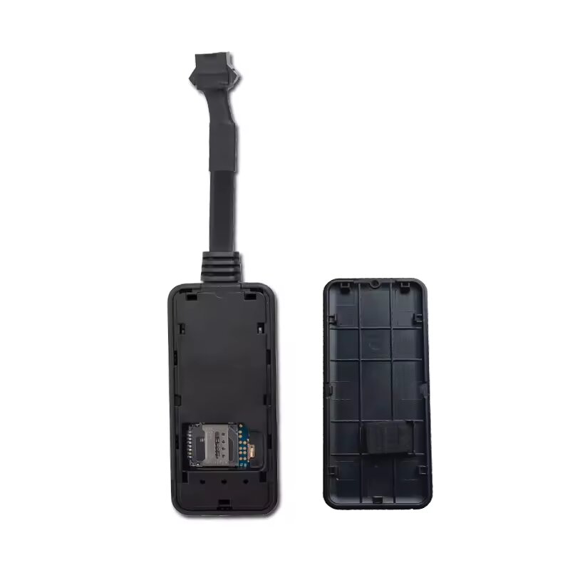 Beyond Tracking: The 12V GPS Tracker – The Heart of Modern Fleet Intelligence